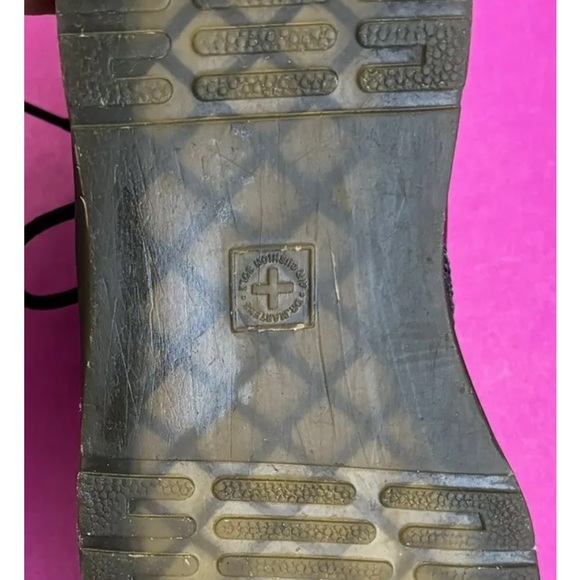 Dr. “Doc” Martens Zavala Boots Black 8 Eye Lace up. Womans 9 Men 8. One Blemish - Picture 15 of 16